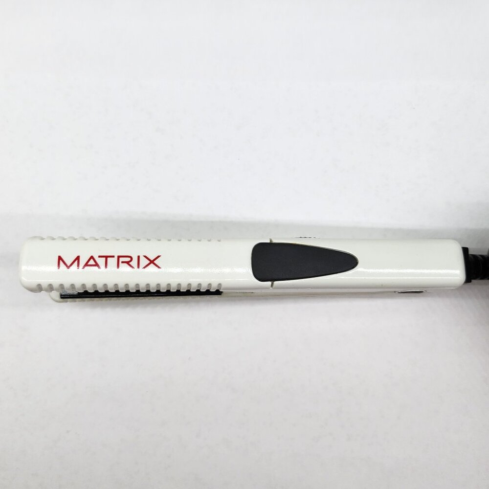 Mini Hair Straightener - Picture 3 of 5